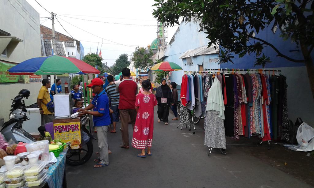 Pasar Minggu BMR Watugede awal puasa mengadakan Even Pasar Takjil  @WisataKabMalang@permadi60 <a href="/SingosariMalang/">Singosari Malang #AyasOngisiras</a>