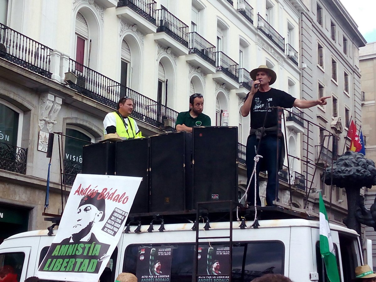 SAT_nacional's tweet photo. @DcaValle: "El único delito de @BODALOSOC es luchar por el empleo" #ASolConAndres https://t.co/Sw9hIg0Q8q