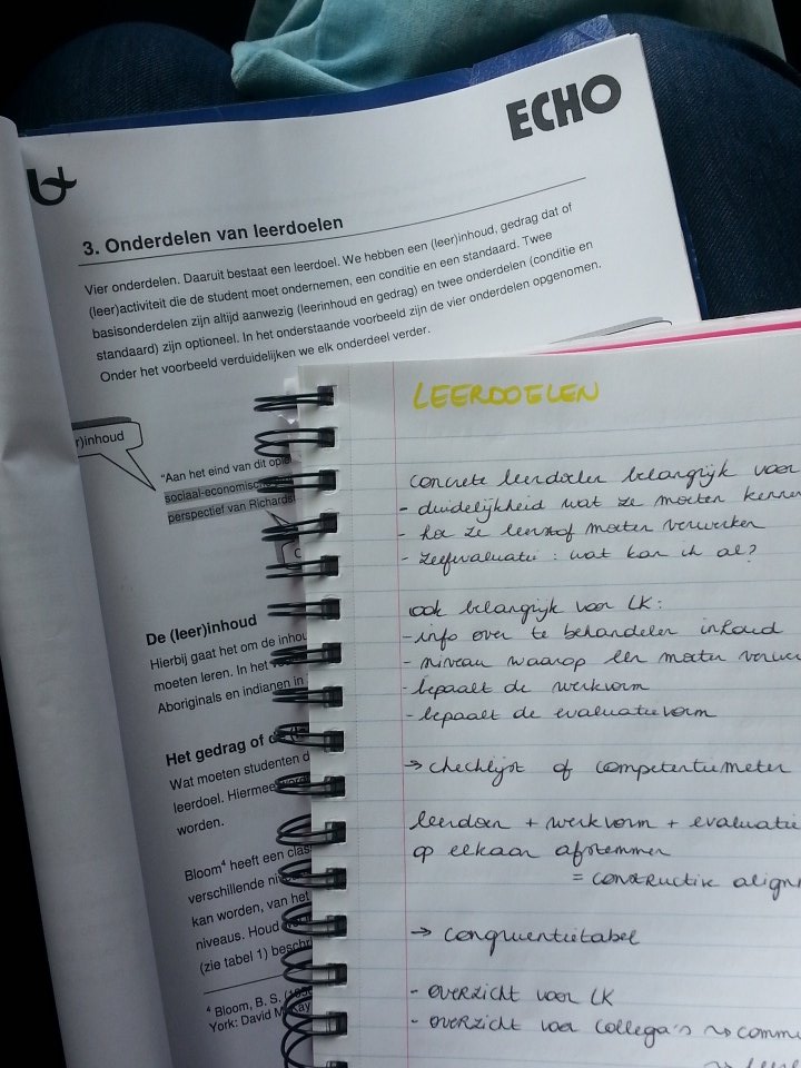 nys_karen's tweet image. Voorbereiding 1ste verg van #flexlearn met @wesdvl, @FannyMatsaert, @GaelleCoutteau, @CharleneWinne en @Emma_VST