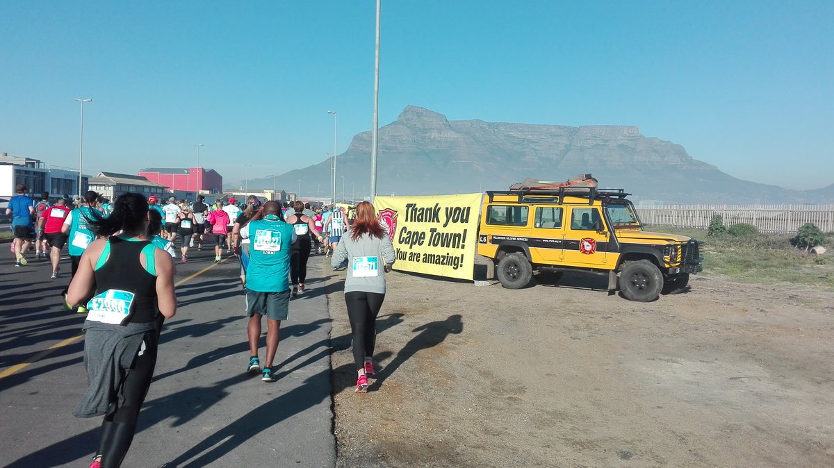 devinjvr's tweet image. @CTown12 @CocaCola_ZA @Die_Burger Thanks for all the support! Was Amazing #ct12run #onerun #FNBCT12 @FNBSA