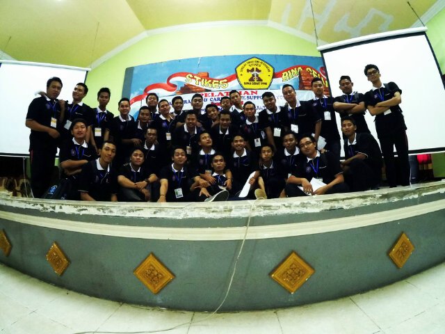 AriSenoKusumawa's tweet photo. Thanks for IMT 118 Surabaya, Kalau anda jadi Perawat jangan pernah anda kayak dukun (Mas Setyo) #BTCLS #Gelombang_2 https://t.co/6gWeMCmSlt