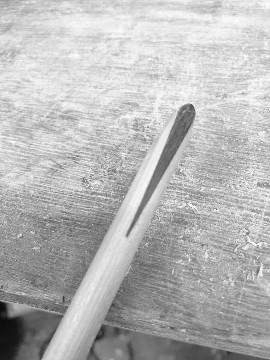 delobows's tweet image. Black buffalo horn wedge nocks in a ash shaft