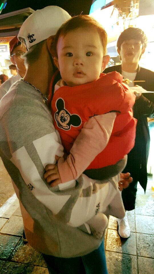 itmmoon's tweet photo. D7มีความพ่อของลูกสูง #D7 #DSEVEN #threeonesix https://t.co/ExuTiVl9fW
