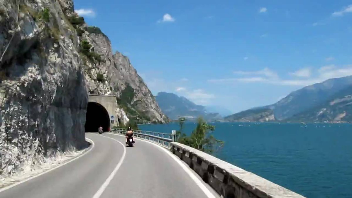 mototurismodoc's tweet photo. Lago di Garda: in moto tra Gardesana Occidentale, Strada della Forra e Monte Baldo: https://t.co/zR9K1z1tF9 https://t.co/yAzVgIG6HT