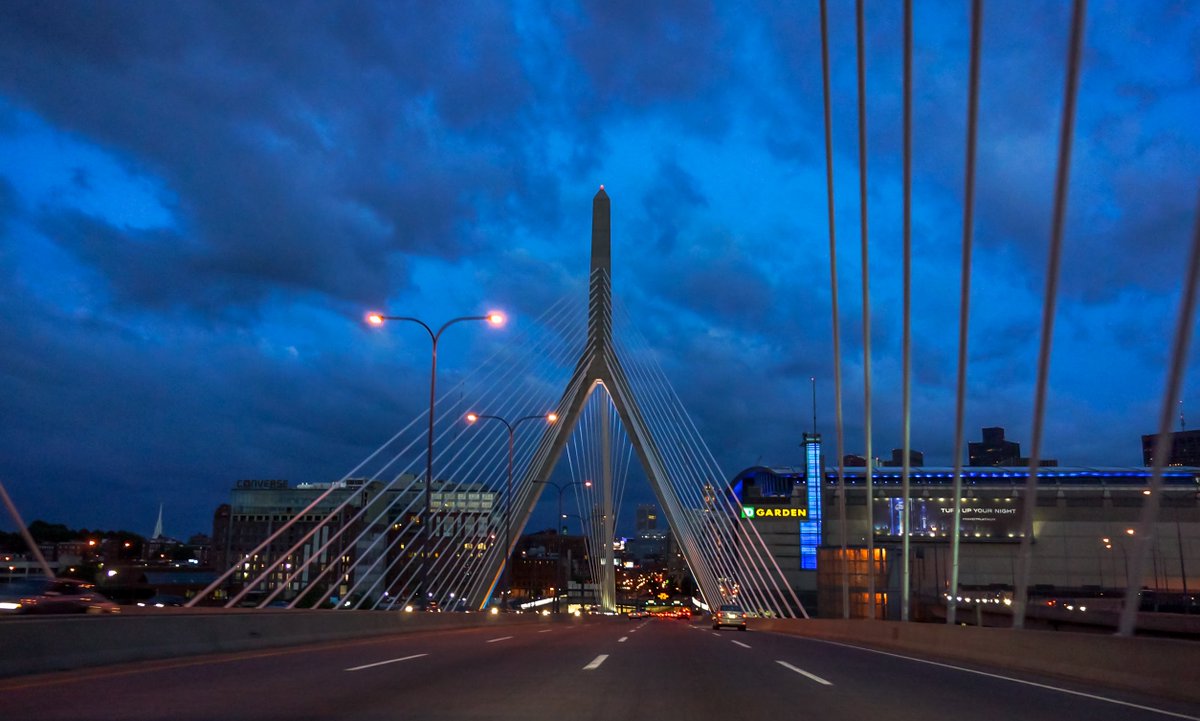 5StarCarService's tweet image. Boston Car Service, Best Car Service in #Boston MA 5starcarservices.com/boston-car-ser…