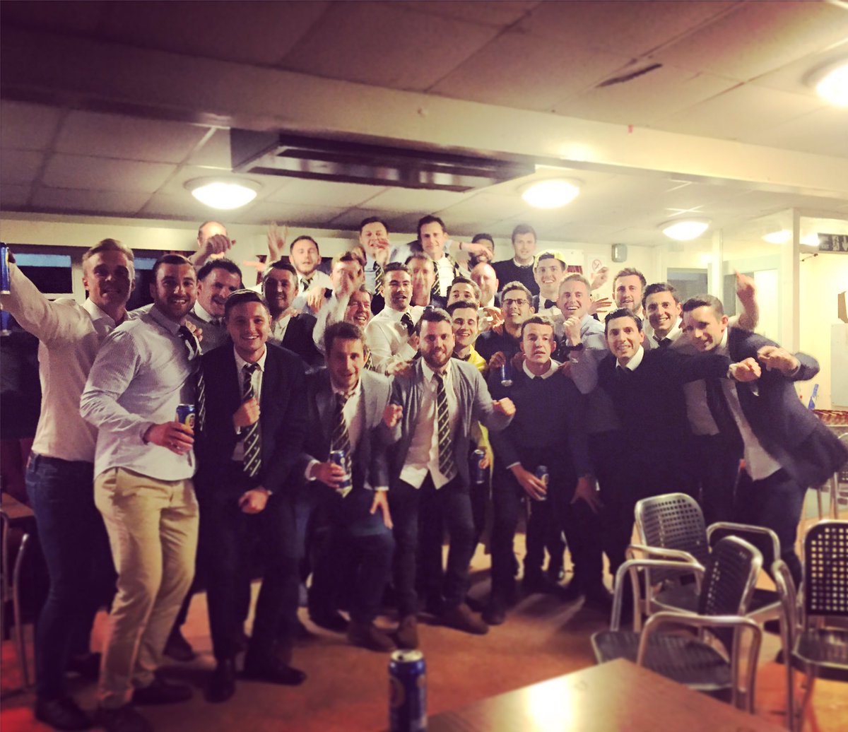 OldHamptonians's tweet photo. Great end of season social. 2 league titles. #championes #Lions #OHAFC #limoncello #ninj #Fortressdeanroad https://t.co/TKWhEi8SDm