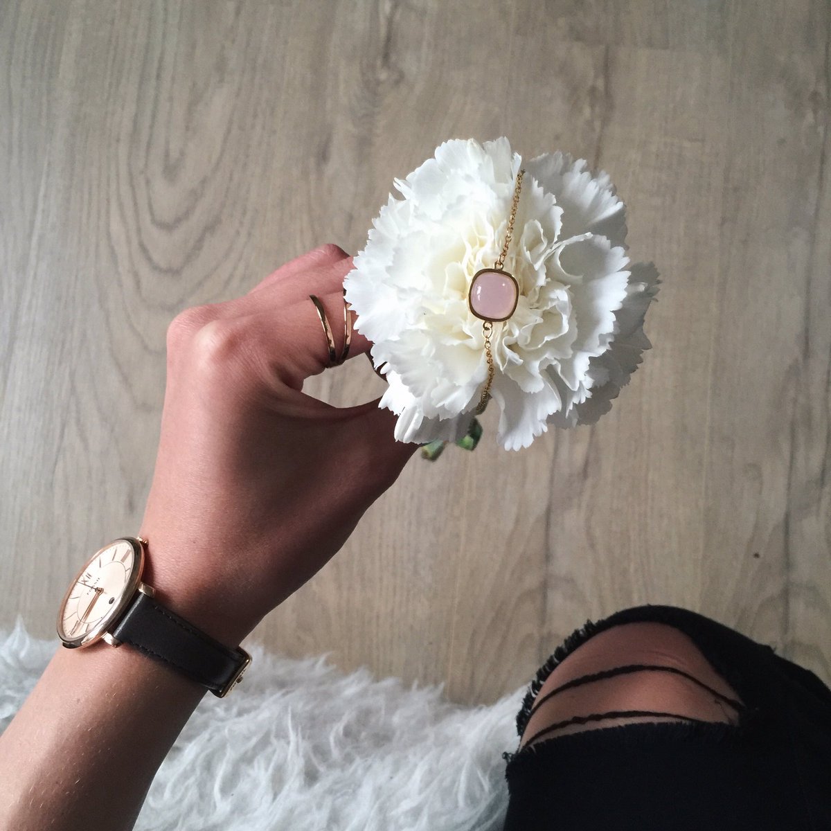 lindas_wslife's tweet photo. Blij met mijn mooie LINDA armband ๐ #lindafestival2016 https://t.co/EhcbfrKAAE
