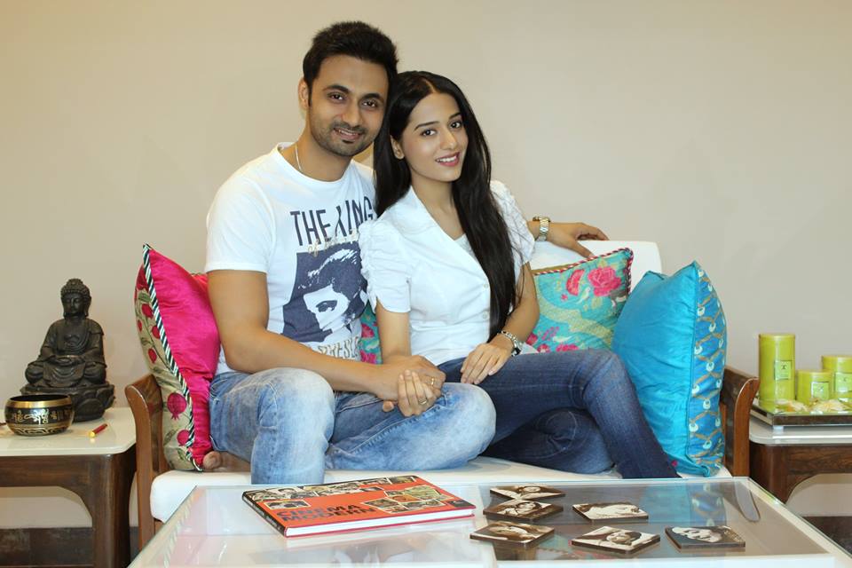 Amrita Rao marries RJ Anmol