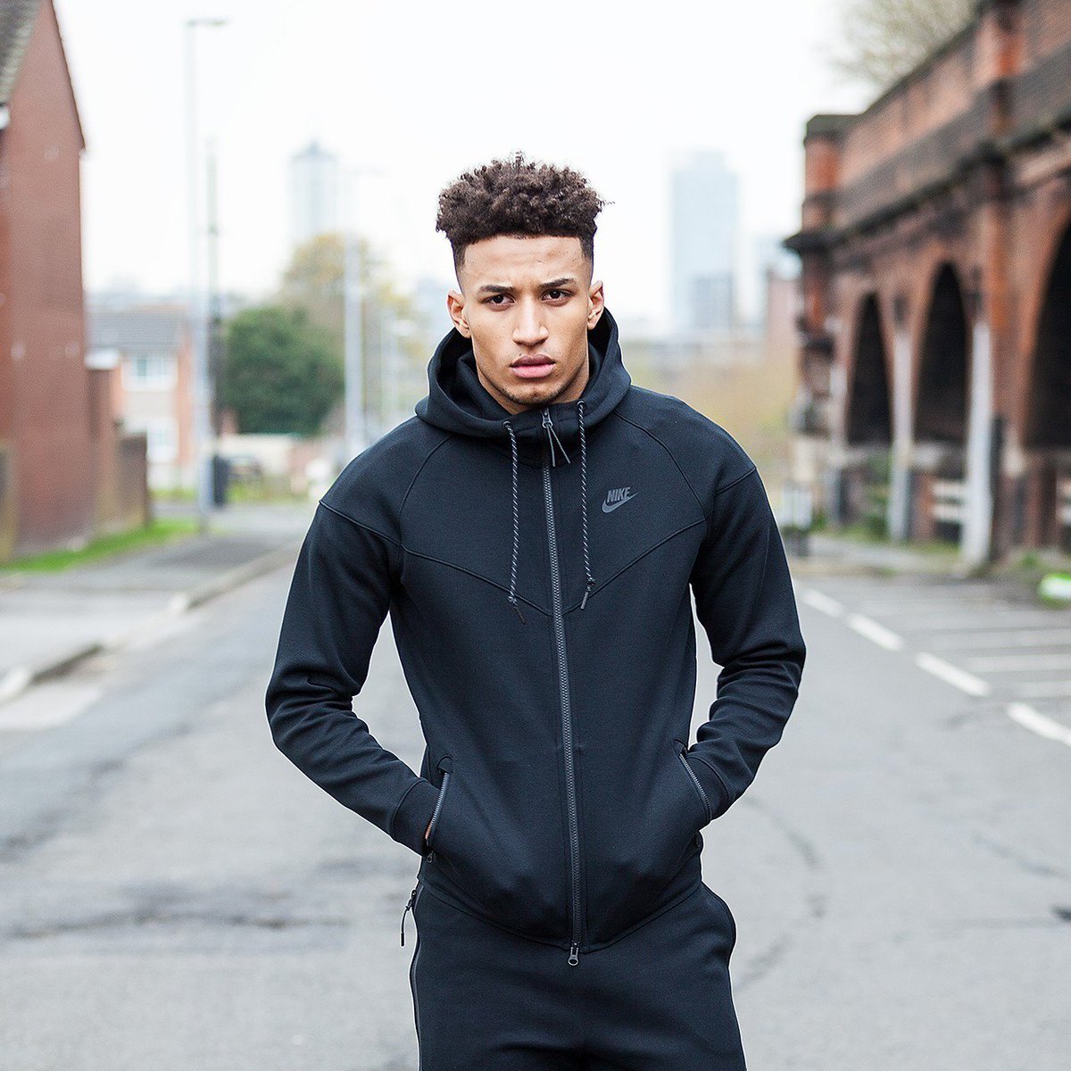 nike fleece tech suit