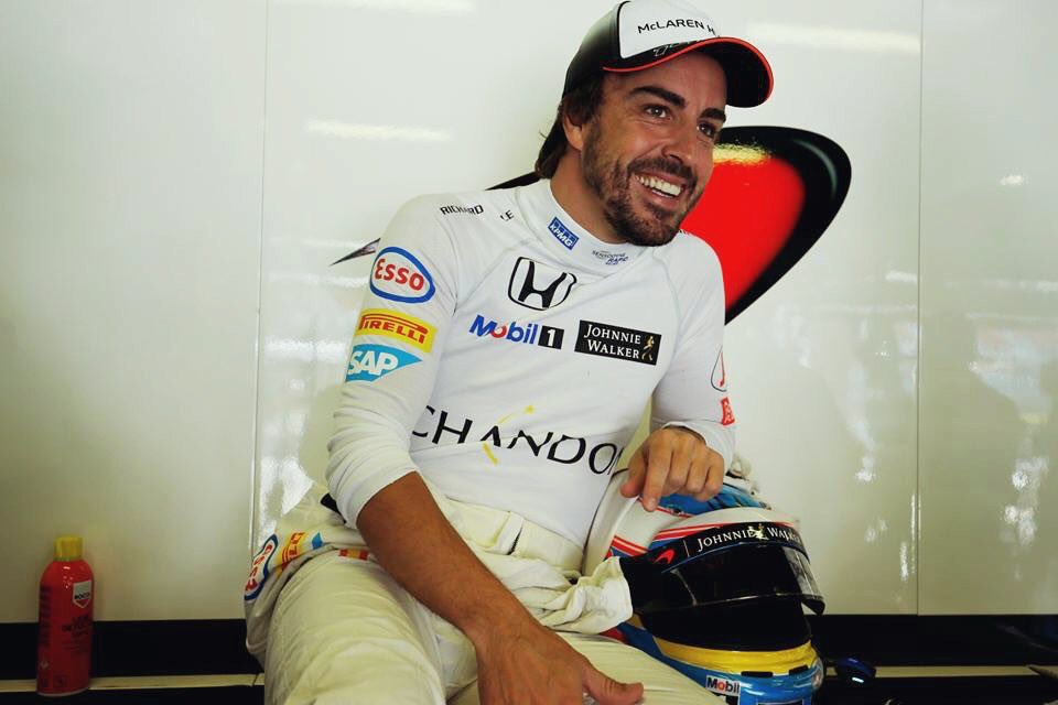 FanClubFAlonso's tweet photo. Es nuestro GP, siempre especial. 

Vamos @alo_oficial SIEMPRE a tu lado. 

Hoy puede ser un día maravilloso.. https://t.co/ztRzZN36xW