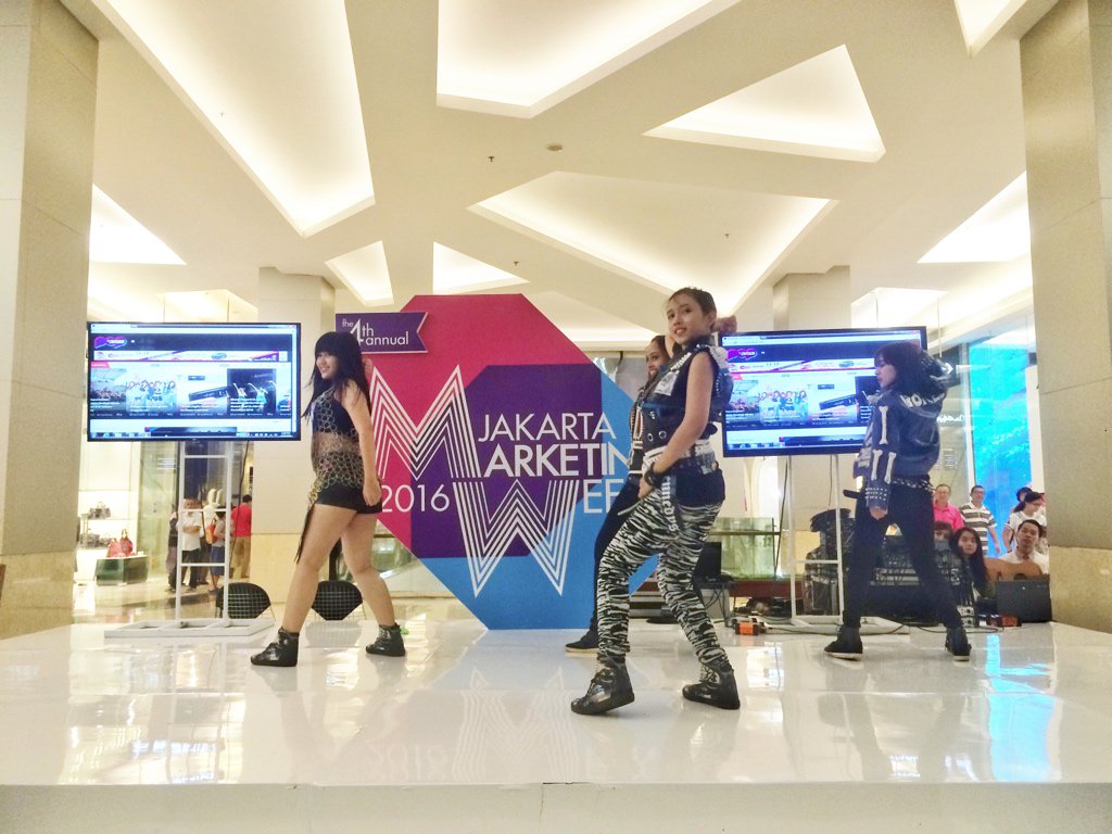 amazing performance from <a href="/starne1_dc/">★NE1</a>!!