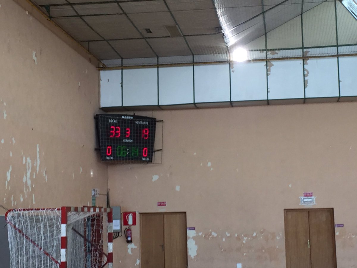 CbOnzonillaServ's tweet photo. Final del segundo cuarto ! Nos vamos al descanso !! #goonzonilla #sisepuede https://t.co/QT9HJcoci3