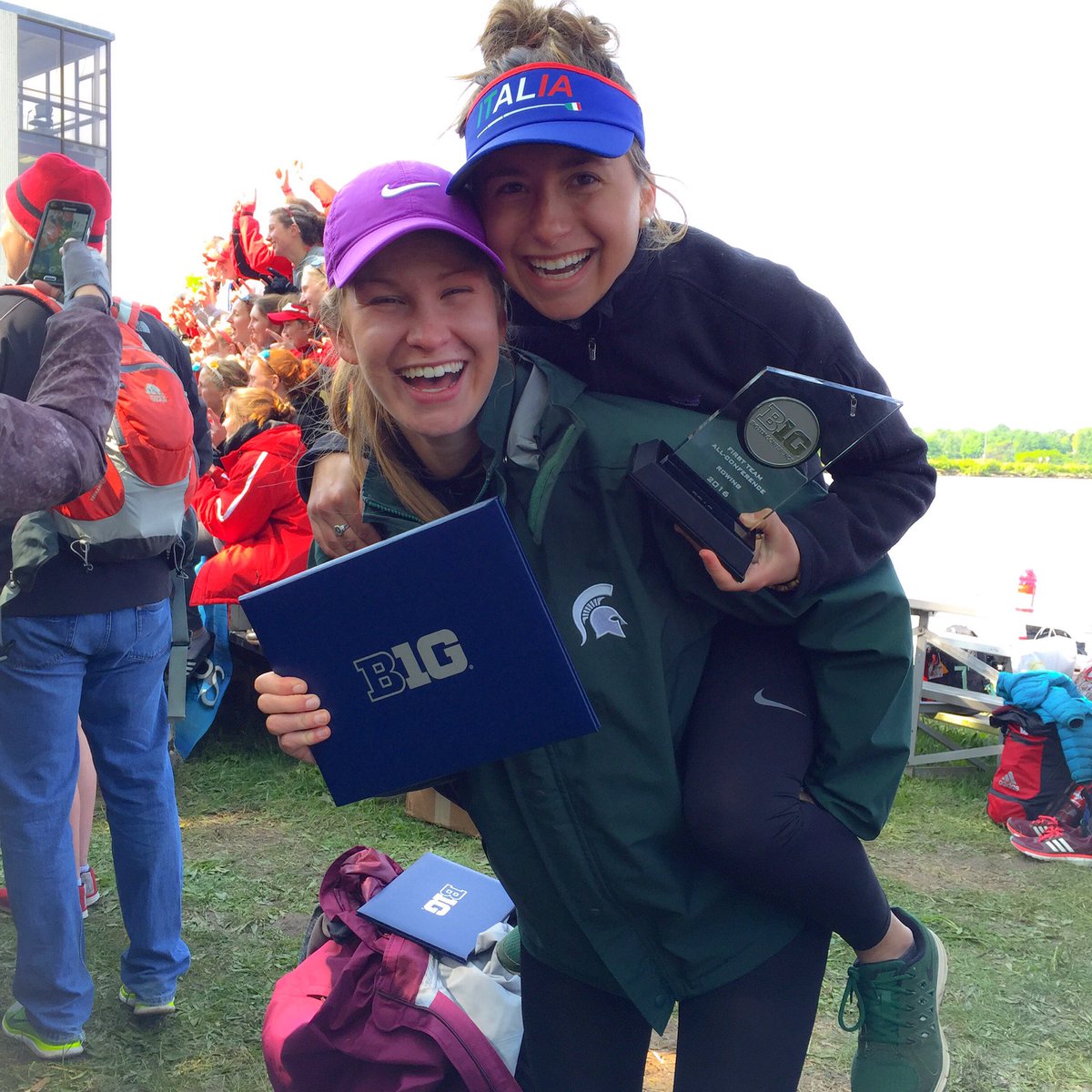 MSU_Rowing's tweet photo. Congrats Jules &amp; Brookie! https://t.co/Wi29LysyNg