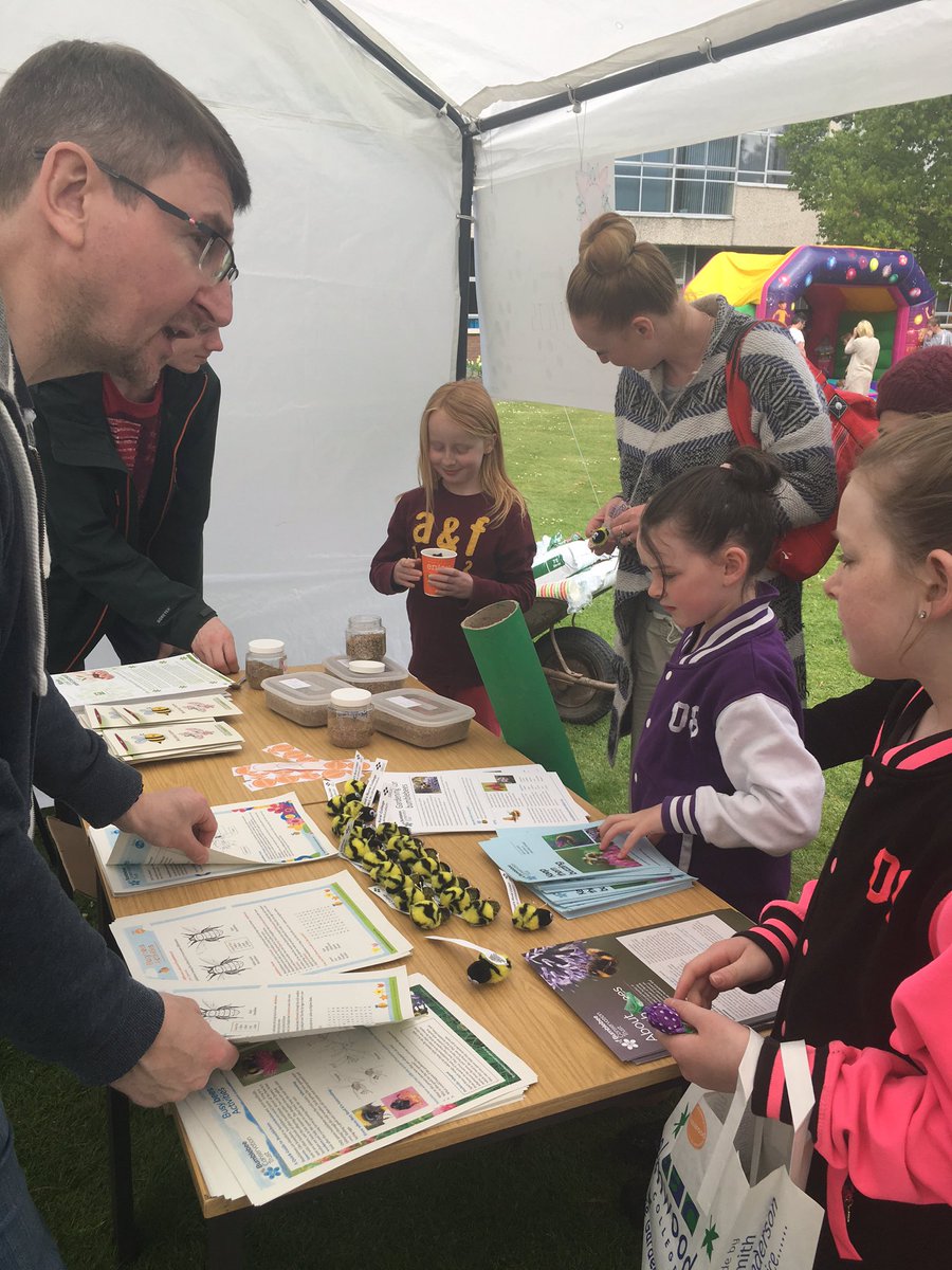 SRUCCountryside's tweet photo. @SRUCCountryside @SRUCStudents excellent day at Elmwood Campus #outdoorlearning #vocationalskills #biodiversity https://t.co/O7KxwUNSwI