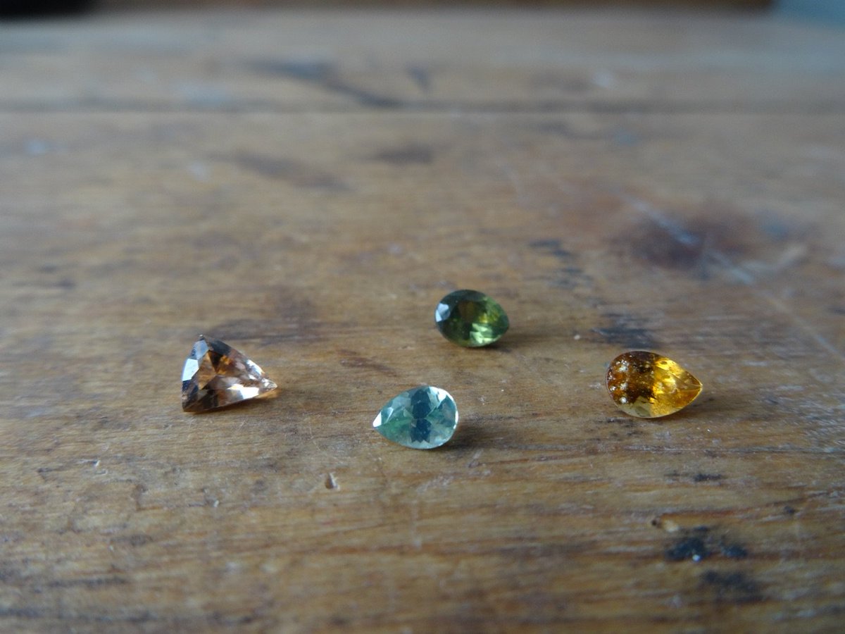 What a fab day course in #gemmology. Thanks to <a href="/Nineteen48_Ltd/">Nineteen48</a> Loving my new ethically sourced tourmalines!