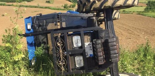 Kaynarca'da Traktör Devrildi
habermono.com/haber/kaynarca…