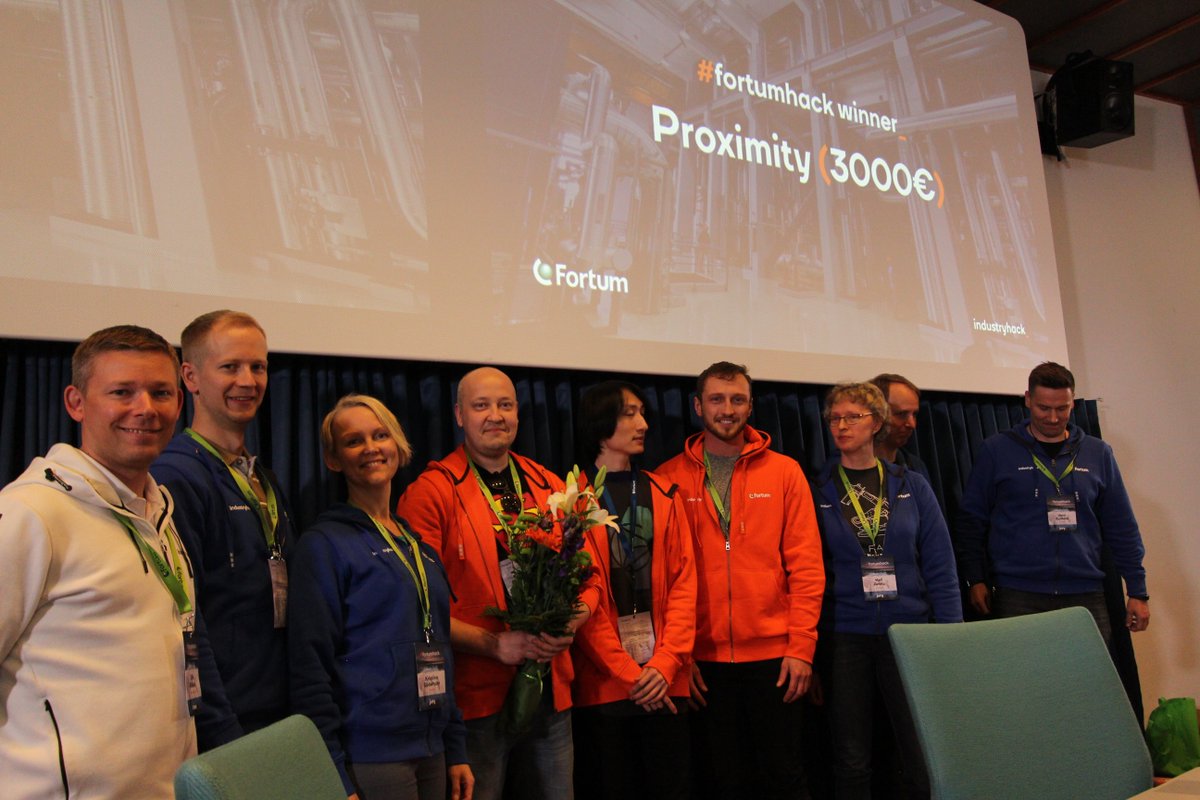 Fortum_Oyj's tweet photo. Onnea #TeamProximity #Hacktheturbine –kisan voitosta! #hackathon #Fortumhack https://t.co/tjBQbCAmCz