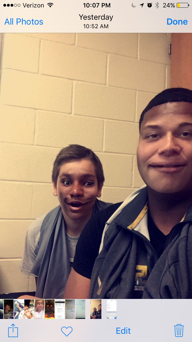 blakesmith_11's tweet photo. Happy birthday Yanluis!! Hope it's a good one papi #UMcommit @yanluis_ortiz https://t.co/X5RyCUv9Dz