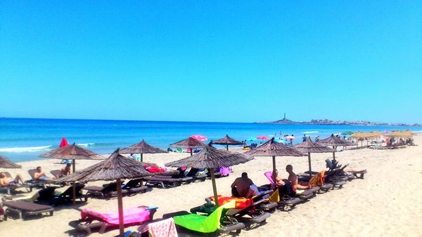MeteOrihuela's tweet photo. ¡Agradable sensación en la #CostaCálida!. #LaManga del #MarMenor (#Murcia) hace unos minutos. Imagen: @LuciaAlcaraz. https://t.co/ifAv214reK
