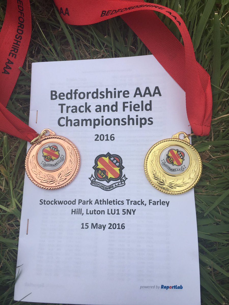 AthleteInMind's tweet photo. Added a bronze medal over #400H to my gold earlier 😇 @BVSport_UK @TrueStartCoffee @ucan_uk https://t.co/WDZkZIvSWq