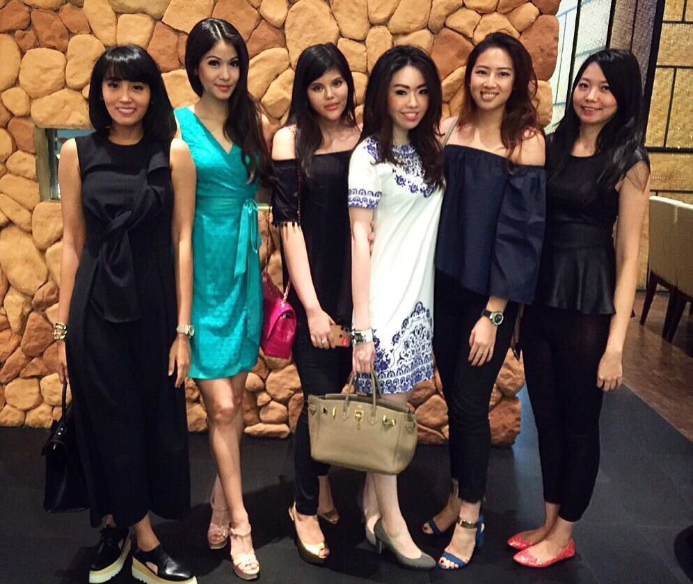 Girlies 👭👭💞