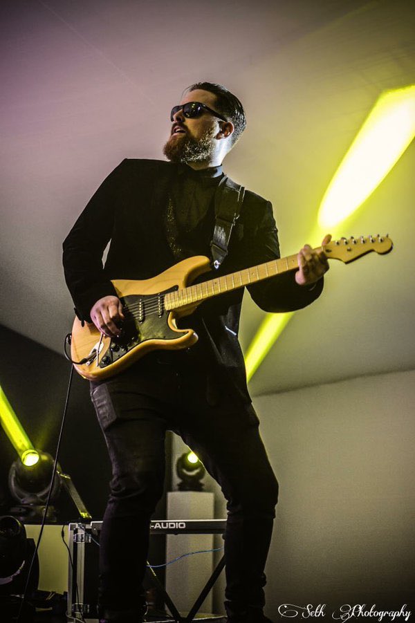 iPopbandUK's tweet image. We were delighted to be invited back for a second year to entertain @Beacon_School parents society what a blast😎