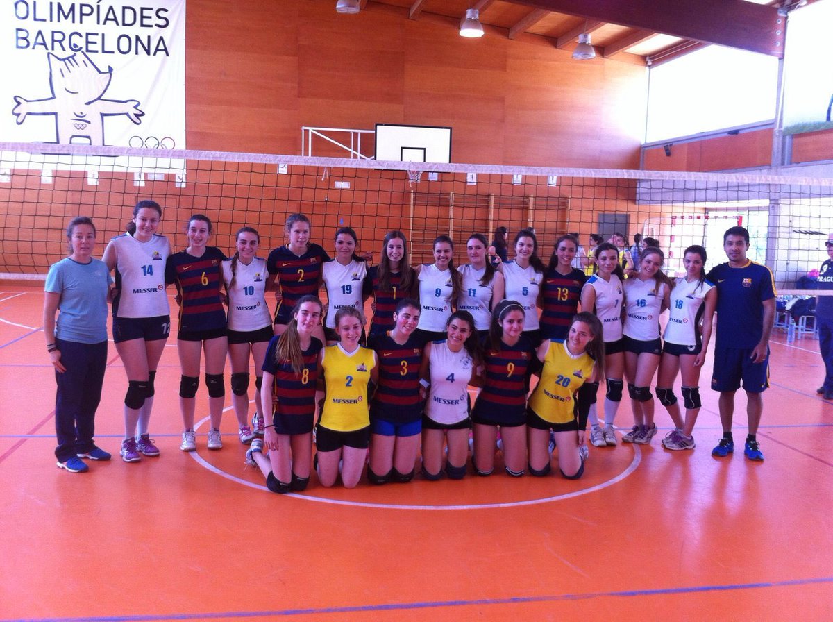 MesVOLEI's tweet photo. CAD 2a Div Grup B AEE Elisabeth Salou vs @CVBarcelona grana 0-3 (19-25, 20-25, 17-25) https://t.co/uHD67v3yJn