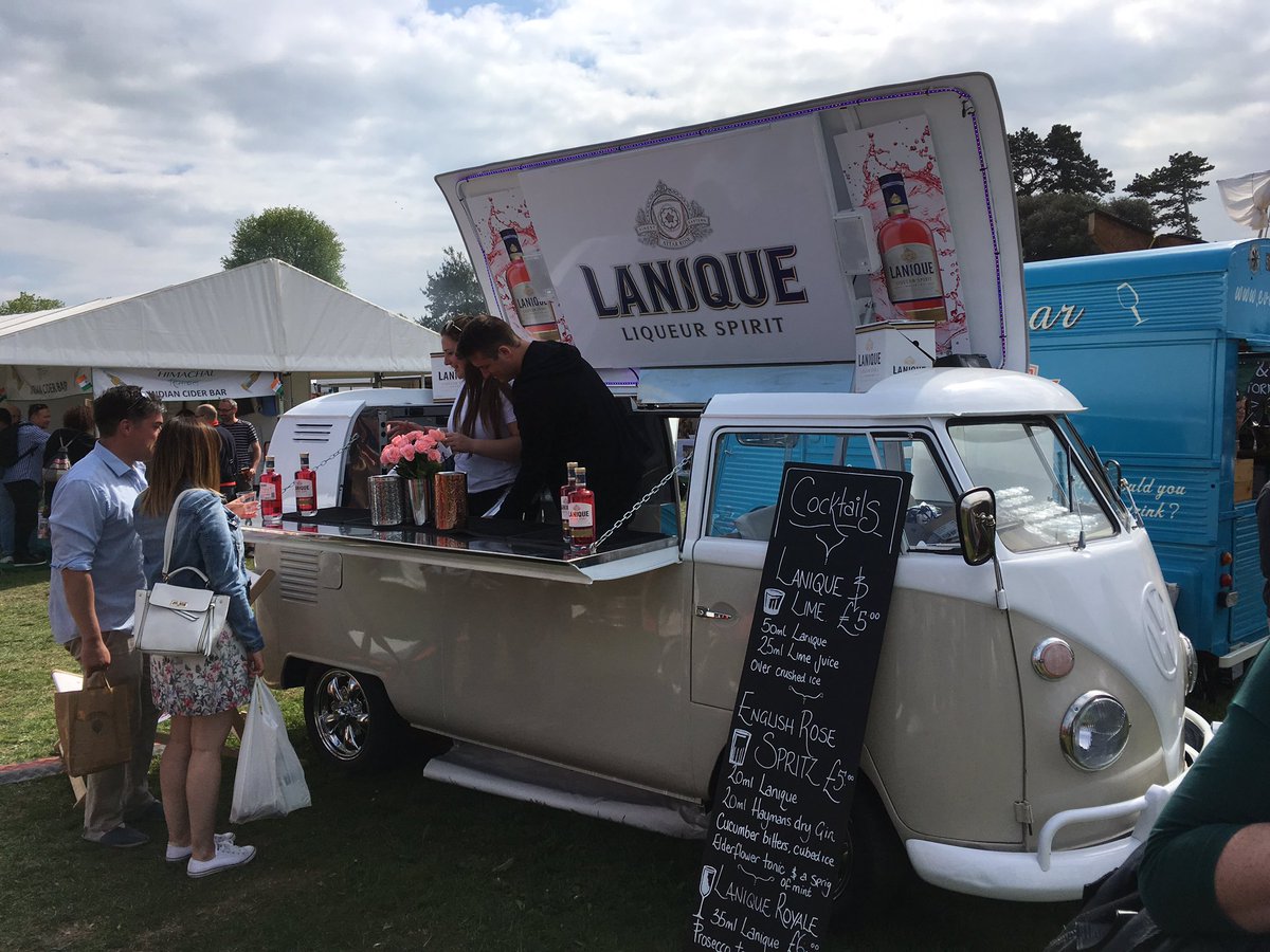 PurePassionPP's tweet photo. @LaniqueSpirit going down well in the sunshine with a hand from @BeetleJuiceltd ! https://t.co/IviEwFLQpf