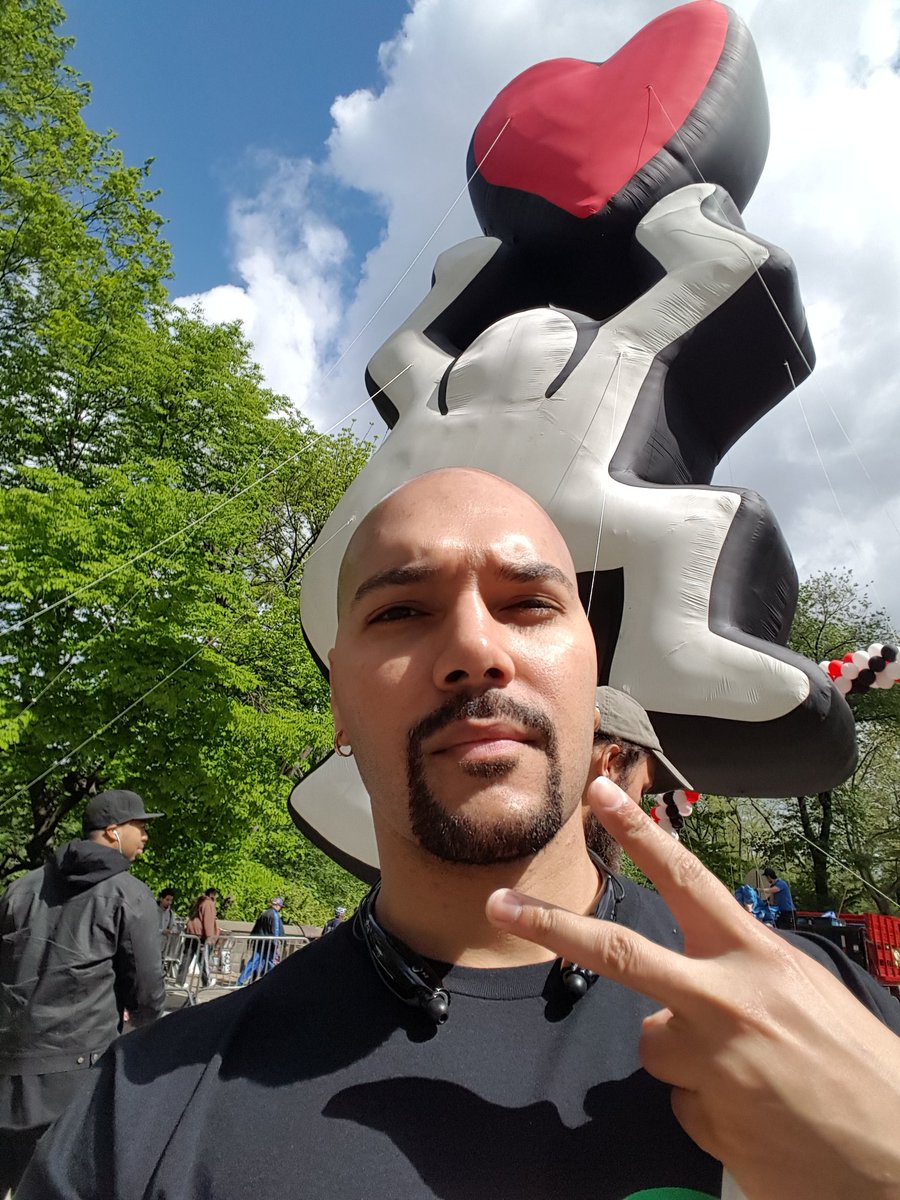 PapiShank's tweet photo. Perfect #SundayMorning for #aidswalkny π https://t.co/qdRFDj6jP2
#CAPITALizeWithExercise #SundayFunday #SelfieSunday https://t.co/2ix2qErQHm