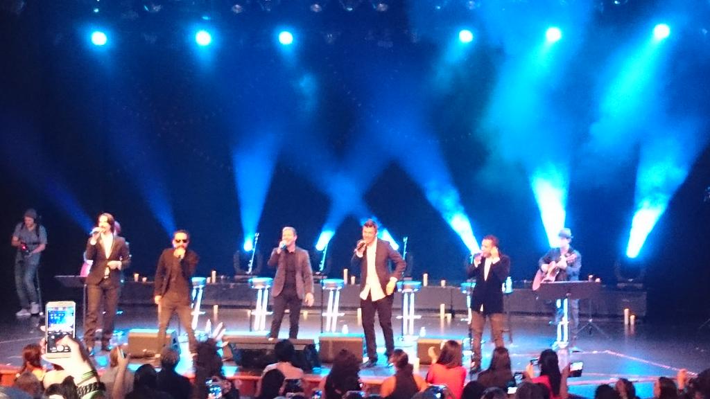 BSBLYFE's tweet photo. The @backstreetboys giving us #chills on the #BSBCruise2016 #latertweet #bringbackthemilleniumtour https://t.co/lsPn6QqP5G