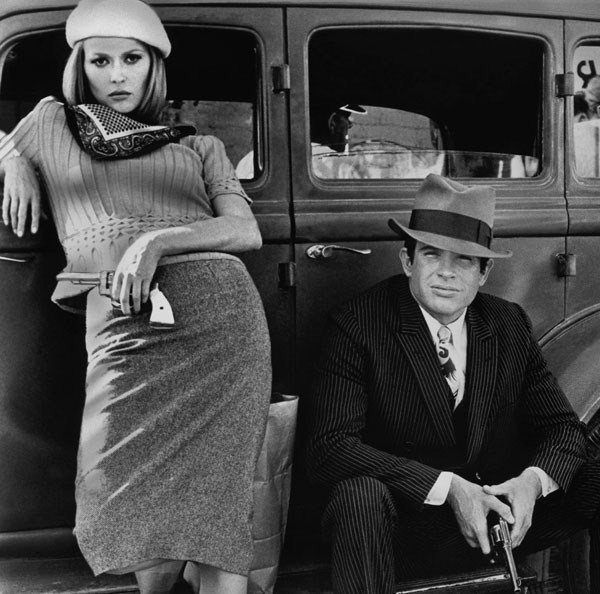우리에게 내일은 없다 (Bonnie And Clyde)의 보니 파커역으로 등장한 페이 더너웨이의 간지나는 모습...영화 스틸사진 전체를 패션 화보로 만들어 버렸다....