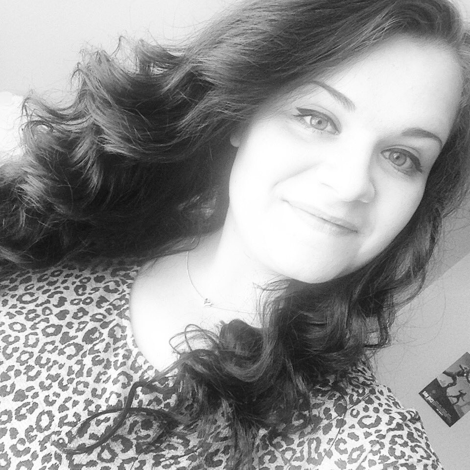 xandy_93's tweet image. #CurlsUnleashed