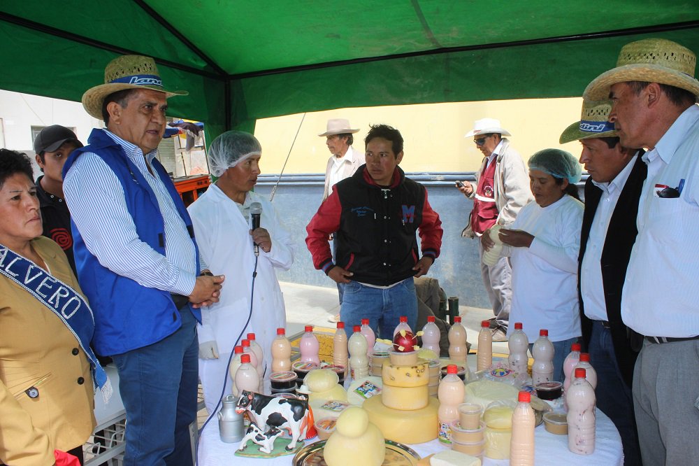 ManuelLLempenC's tweet photo. Feria busca posicionar a Julcán como capital de la agricultura y promocionar el producto bandera que es la papa https://t.co/z4UngRxxla
