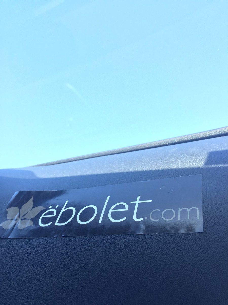 Ebolet_Store's tweet photo. De @Ebolet_Store al cielo! 💃🏻😎🔝 #urbanstyle #lovelife #camisetas #verano #moda #gorras #alaultima #turollo #yourway https://t.co/3HILmm7X5g