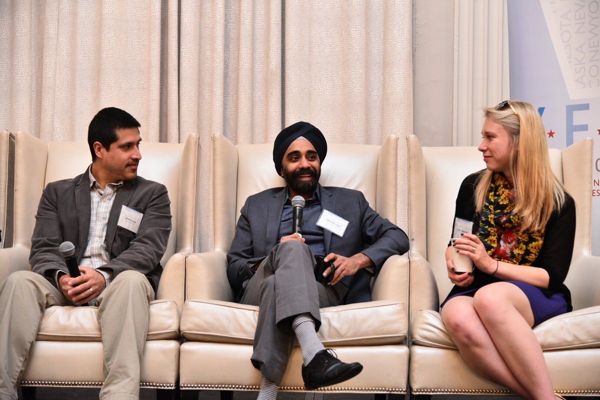 Immigration panel at YEO2016 <a href="/YEOnetwork/">Young Elected Officials</a> <a href="/amarHoboken/">Amar is on Bluesky</a> <a href="/RajooWeyn/">Asha Noor</a> <a href="/JulianLazalde/">Julian Lazalde</a> 📸: <a href="/ChrisJStudios/">Christopher Thomas</a>