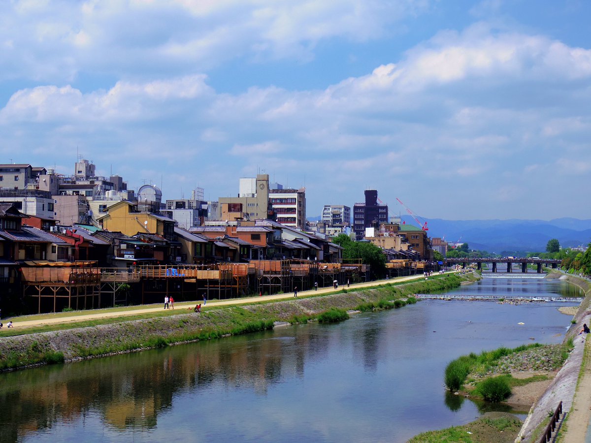 pii_2525i's tweet photo. #京都 #知恩寺 #手づくり市

#PENTAX #カメラ女子 
#photograph 
#写真好きな人と繋がりたい 
#写真撮ってる人と繋がりたい
#カメラ好きな人と繋がりたい
#フ���インダー越しの私の世界 https://t.co/mHS35rOqLt