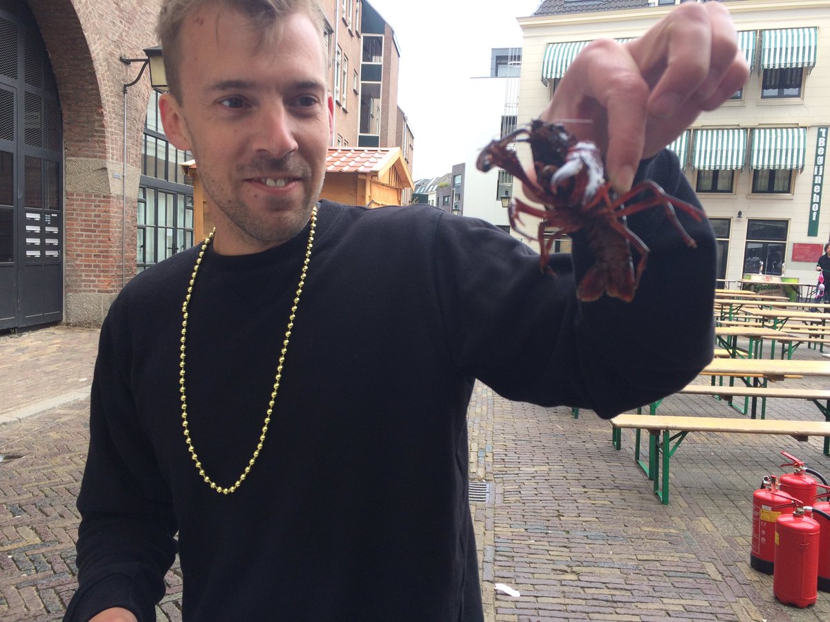 KleinNewOrleans's tweet photo. Crawfishfeest! Met dank aan #artisanalcuisine #kno2016 https://t.co/McObI8k3ga