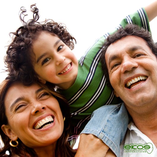 ekosinteractive's tweet image. La unión de familia no se mide por el número de sus miembros sino por la unión que hay entre ellos. #DíaDeLaFamilia