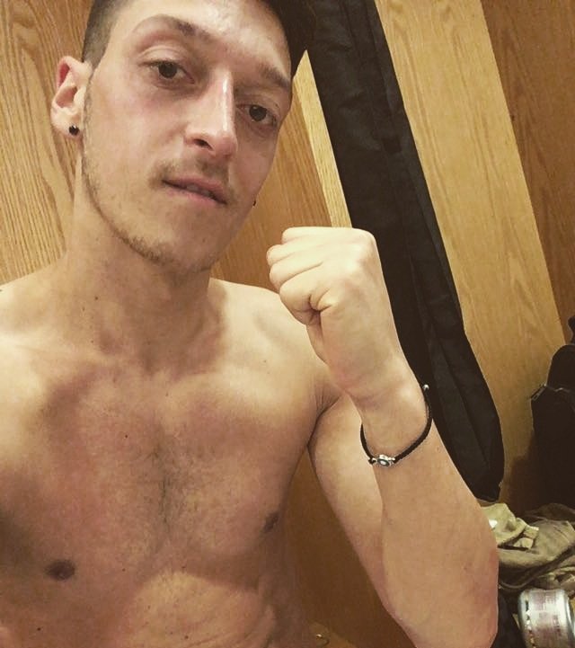 4:0 win and we finished above Tottenham in the #bpl table! 🙌💪 P2!!! #AFCvAVFC #COYG #YaGunnersYa  <a href="/Arsenal/">Arsenal</a>