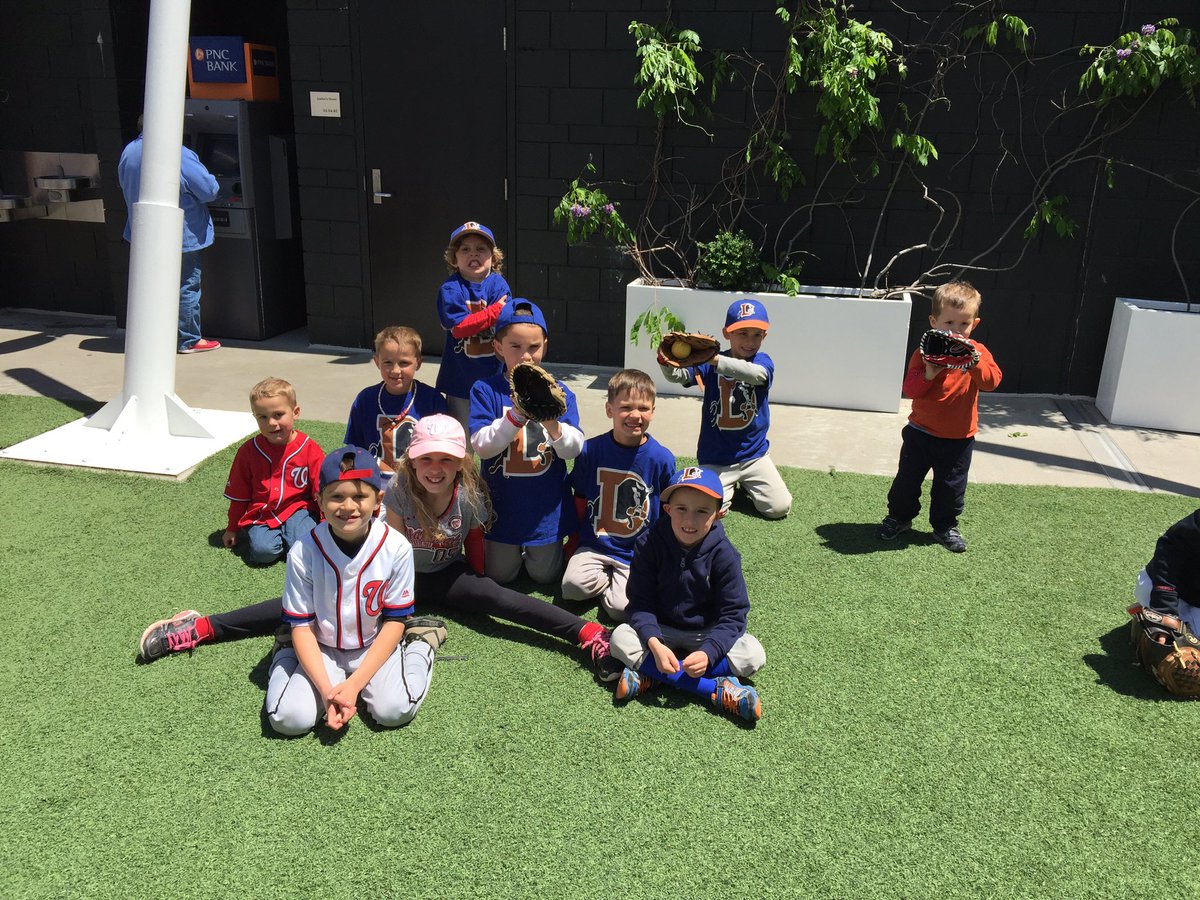 bweltens's tweet photo. @DullesLL Oh yeah! Dulles Little League Nats Day! https://t.co/hDSsezXEl6