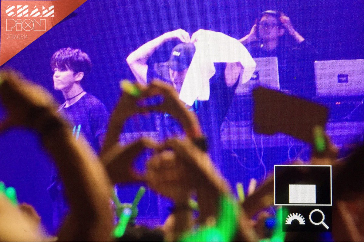 easychann's tweet photo. 20160514 LOE in Düsseldorf @BAP_Himchan #BAP #힘찬 #BAPinGermany 💕💕💕 https://t.co/dFKEC0UX78