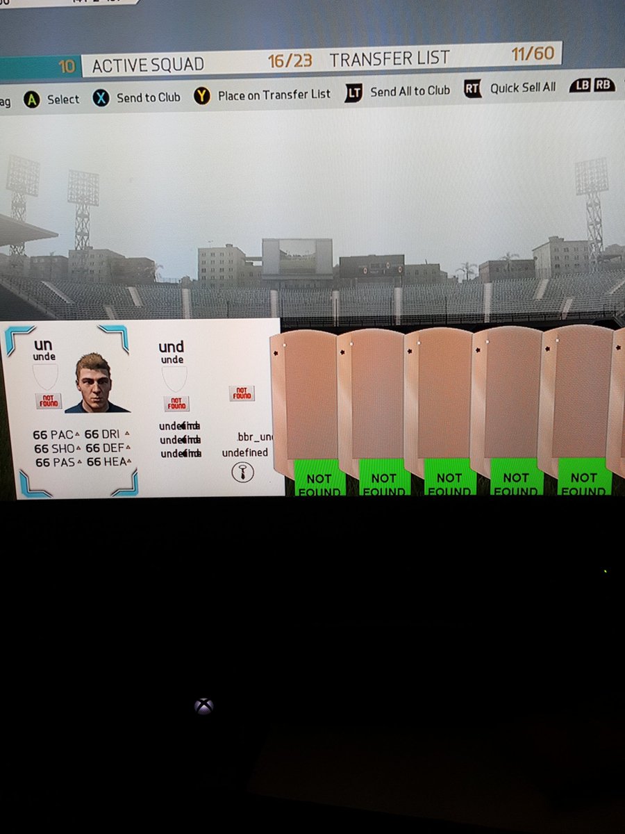 RyanPhillips155's tweet photo. WTF!! #FIFA16 https://t.co/Lzwn7bXISh