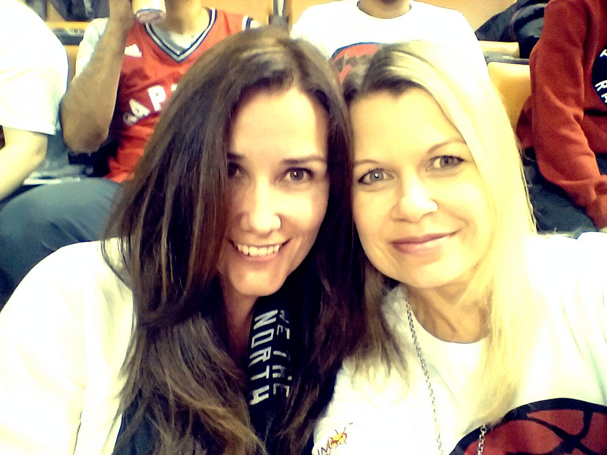 TamaraAscent's tweet photo. #WeTheNorth #GoRaps #Raptors #the6ix #SherClub #ChairmanSuite #Game7 https://t.co/f4ikCRSXZe