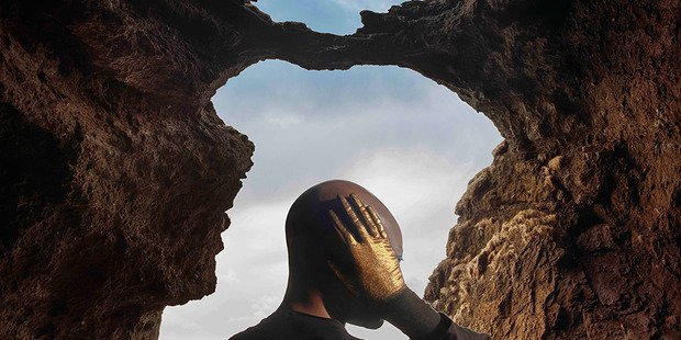 Check out the <a href="/nzherald/">nzherald</a>'s Beginners' Guide to the #AklArtFair, opening 25 May: bit.ly/1WAp1AI