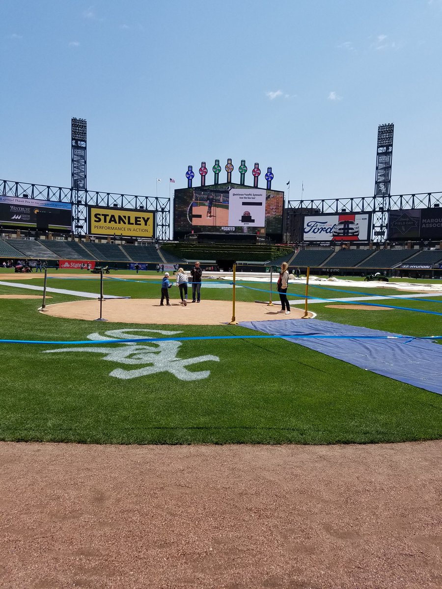 GregLester1's tweet photo. Field shots #SoxFFD https://t.co/cr1zZvEkHE