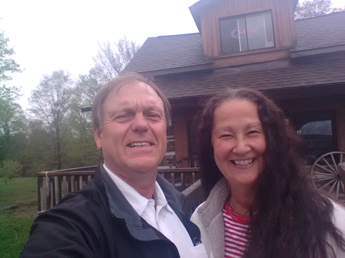 Visiting Kawartha Country Winery in Buckhorn today.  #HKLB
