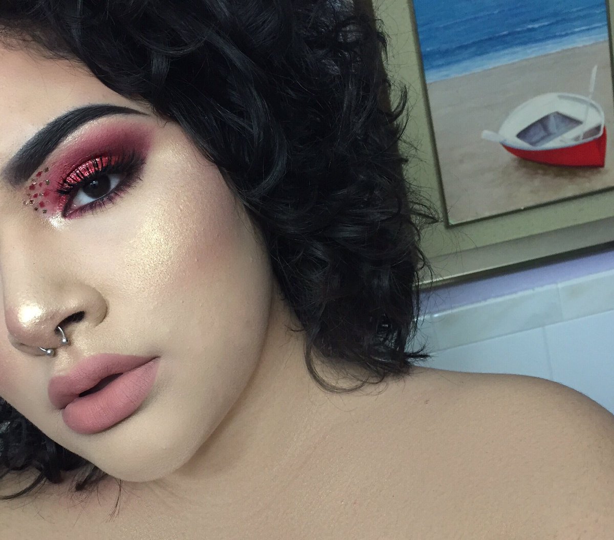 KarolsCorner's tweet image. 🐙🐙🐙 

all products on my insta, KarolsCorner ✨@MakeupForWOC