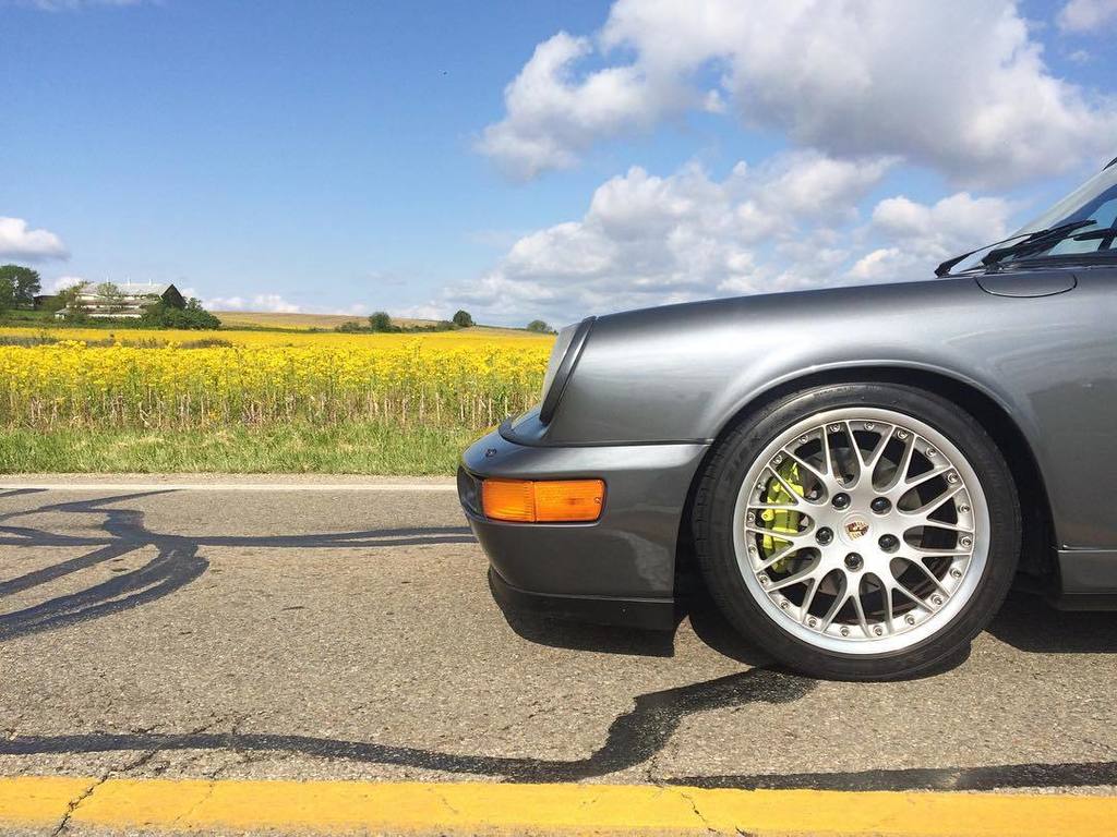 OnlyCarrera's tweet photo. @paulieis69 Spring Hocking Hills Drive. Bad Ass Sunday!! #cbusexotics #keyontheleft #themanualgearboxpreservationso… https://t.co/lMCjU0TS0i