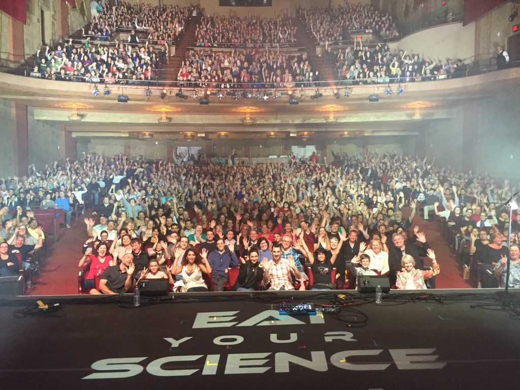 altonbrown's tweet photo. #AltonBrownLive  #SanDiego https://t.co/jAELz8I3WF