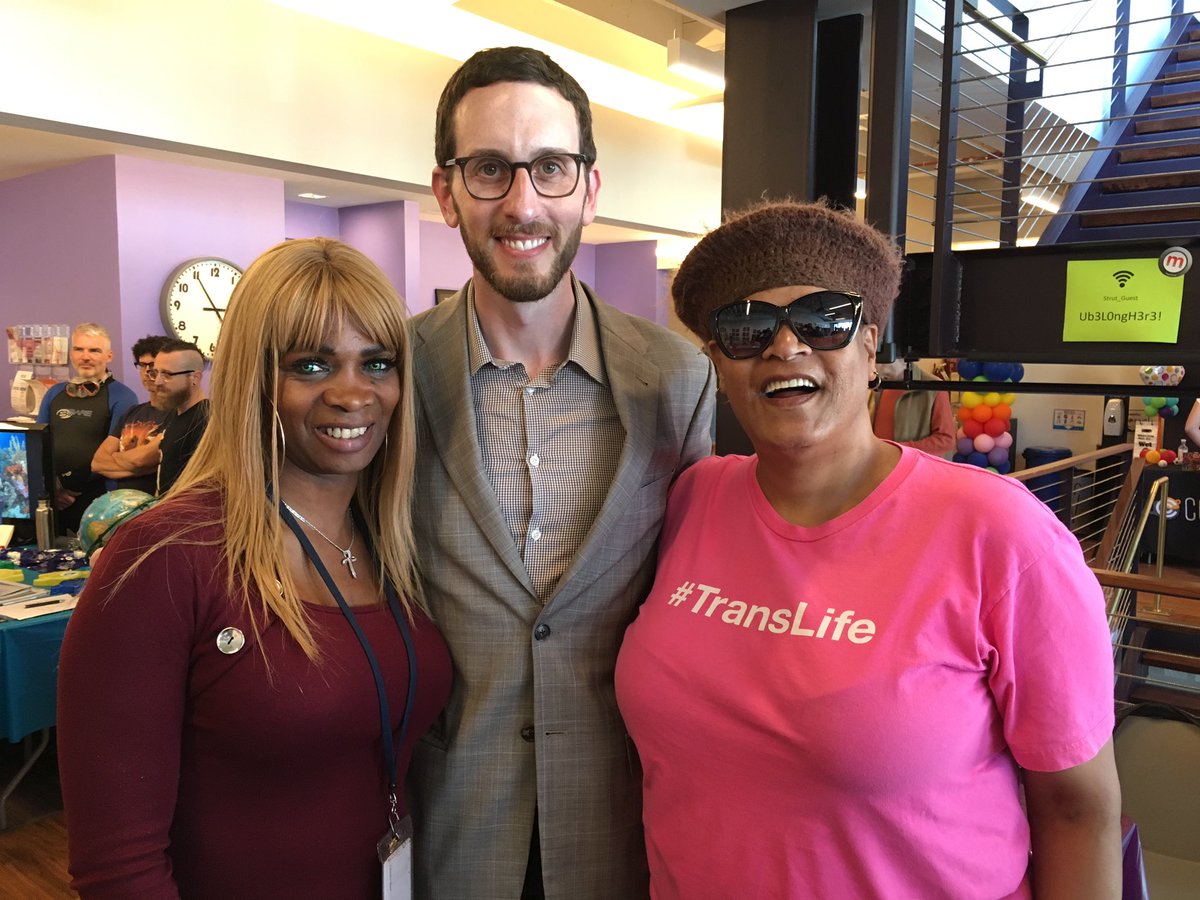 Scott_Wiener's tweet photo. #Atmosqueer at @strutsf - amazing community resource fair for #LGBT community. https://t.co/Lb7rYfePCI
